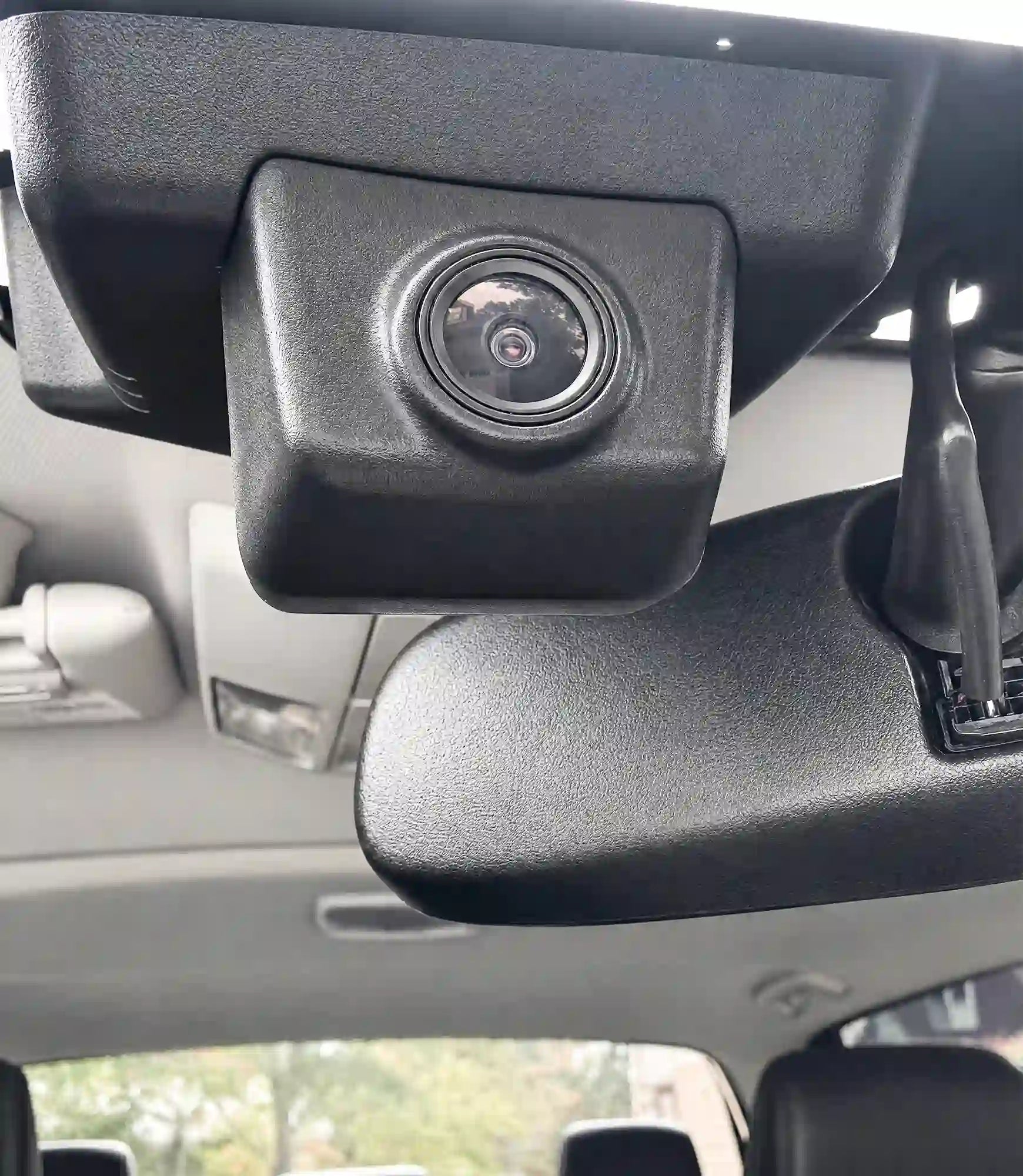 Real owner installation - Fuvymyt dash cam in luxury SUV